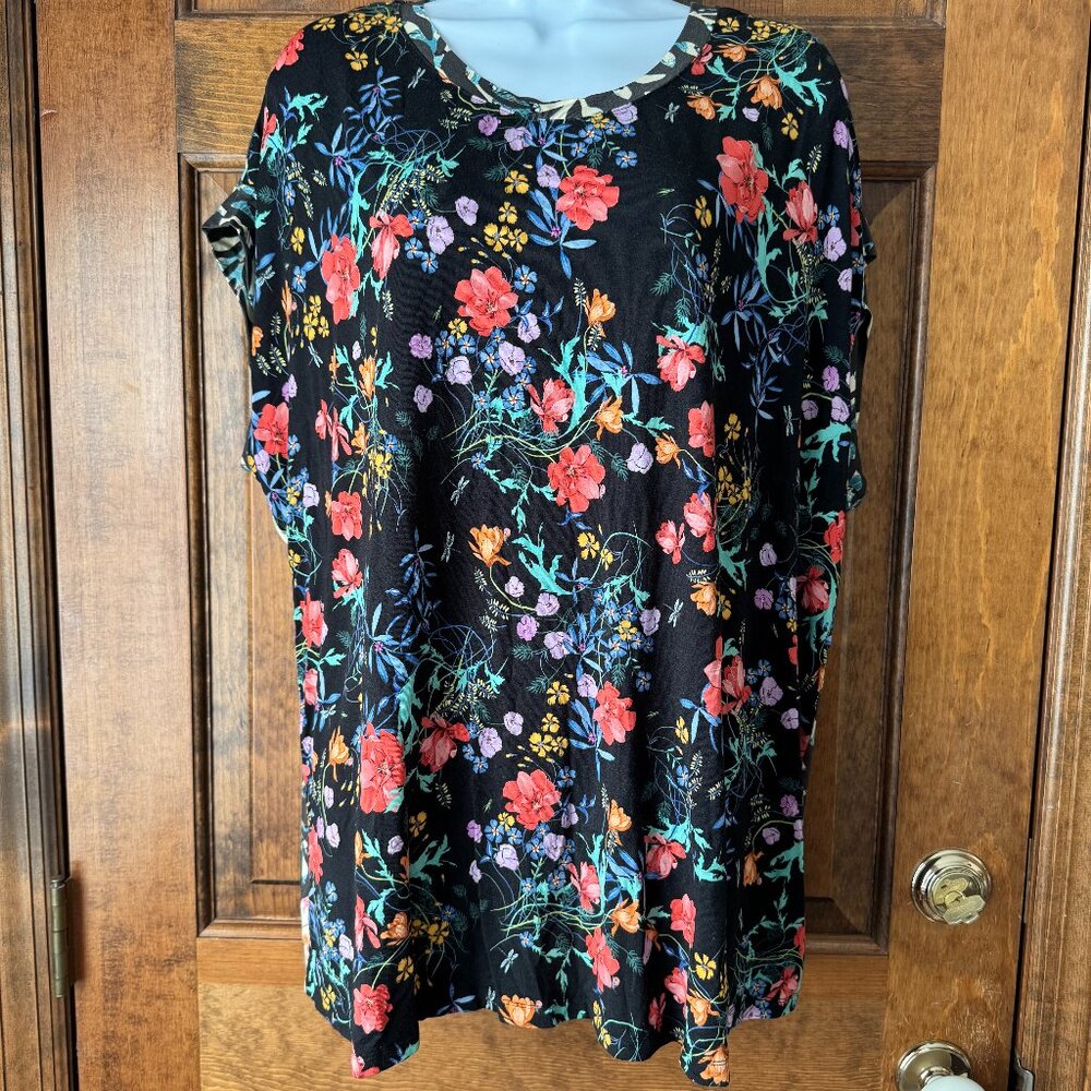 Johnny Was Black w/Multicolor Flowers Cap Sleeve Pullover XX-Large